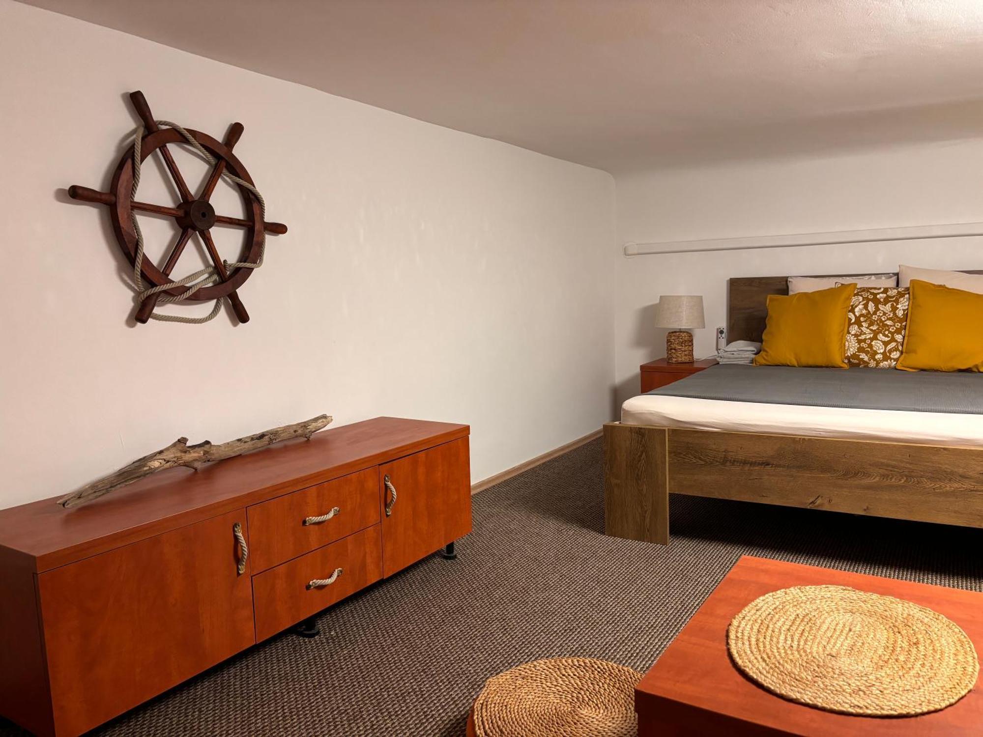 Goldcentral Apartment Danube Budapest Bagian luar foto