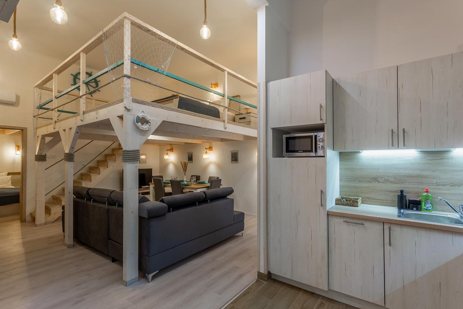 Goldcentral Apartment Danube Budapest Bagian luar foto
